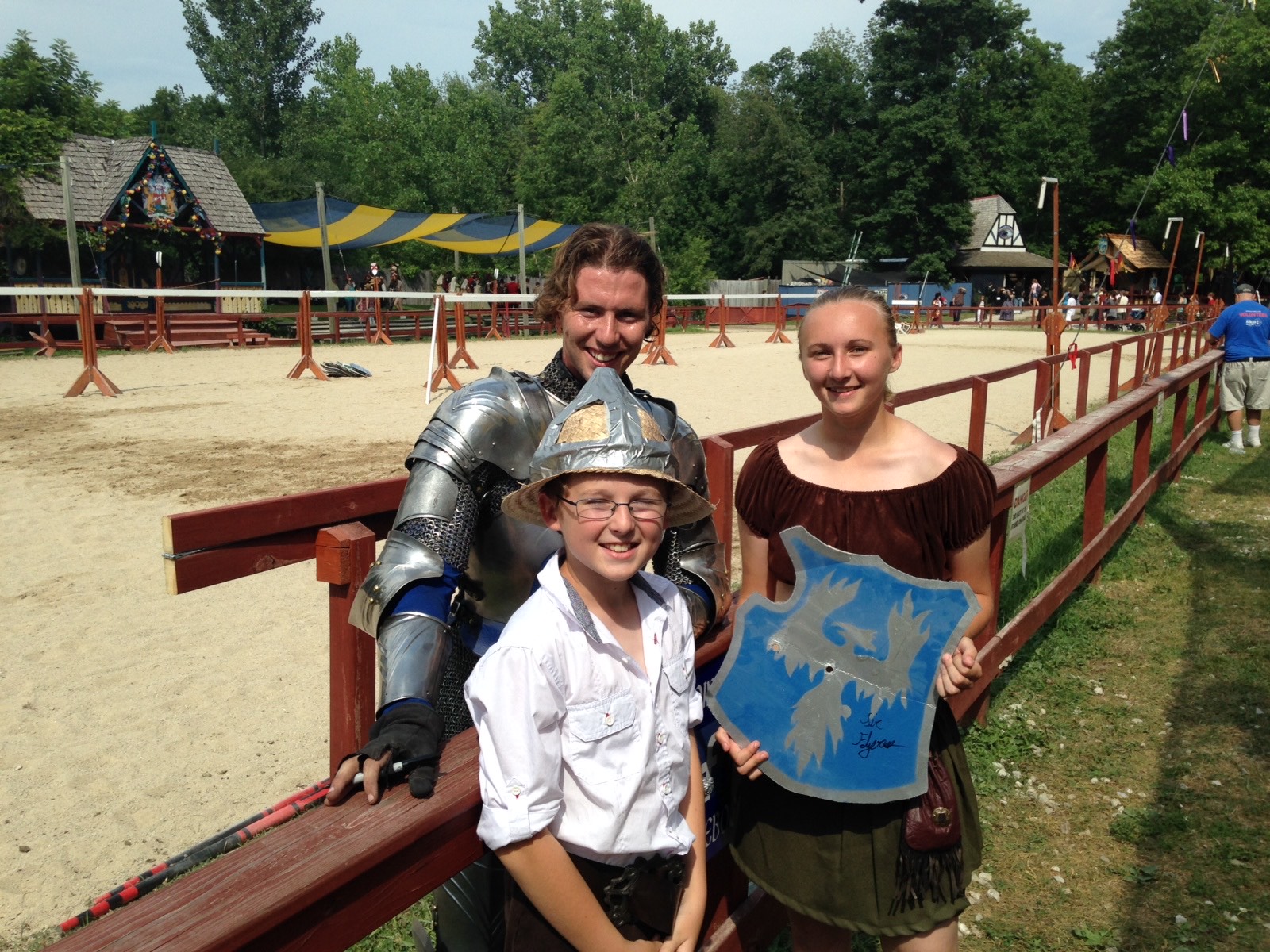 Gabby and Donnie were so proud of of brave Sir Edgeron, that they demanded a photograph with him and collected his broken shield as a souvenir.
